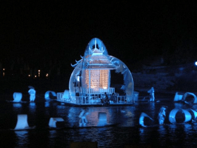 China_A River Runs 102