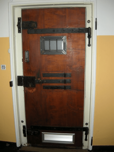 Switzerland_Wine and Cheese 4